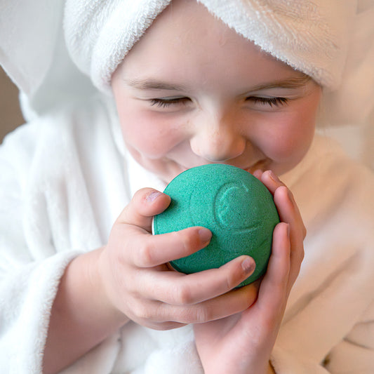Breathe Therapy Bath Bomb (Cooling Botanical)