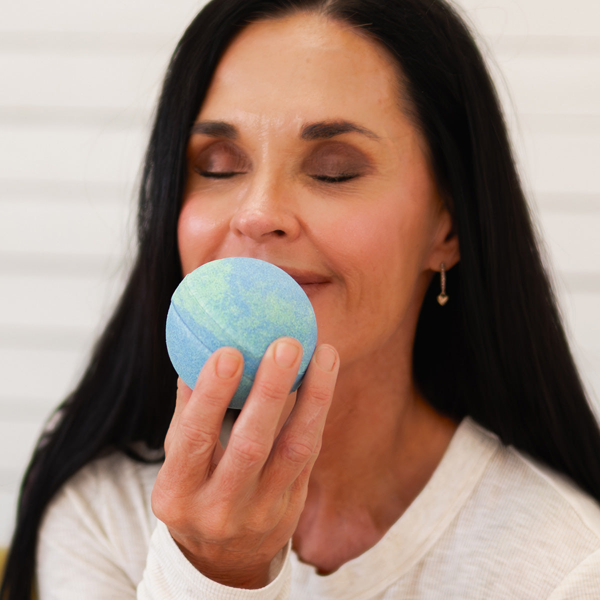 Down to Earth Therapy Bath Bomb (Grounding Milk Bath)